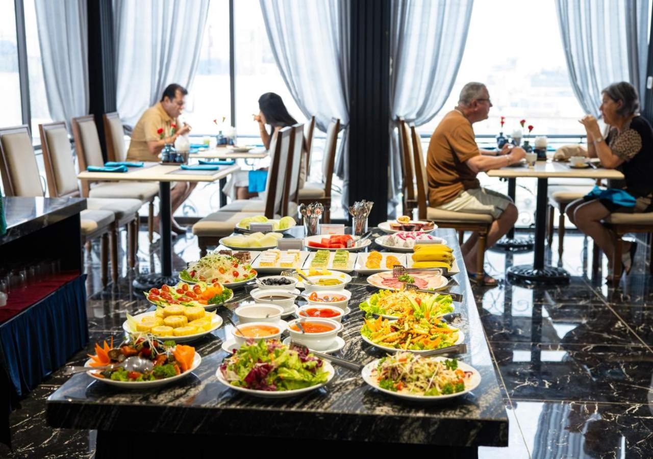 Family Suite Hotel Hanoi Bagian luar foto